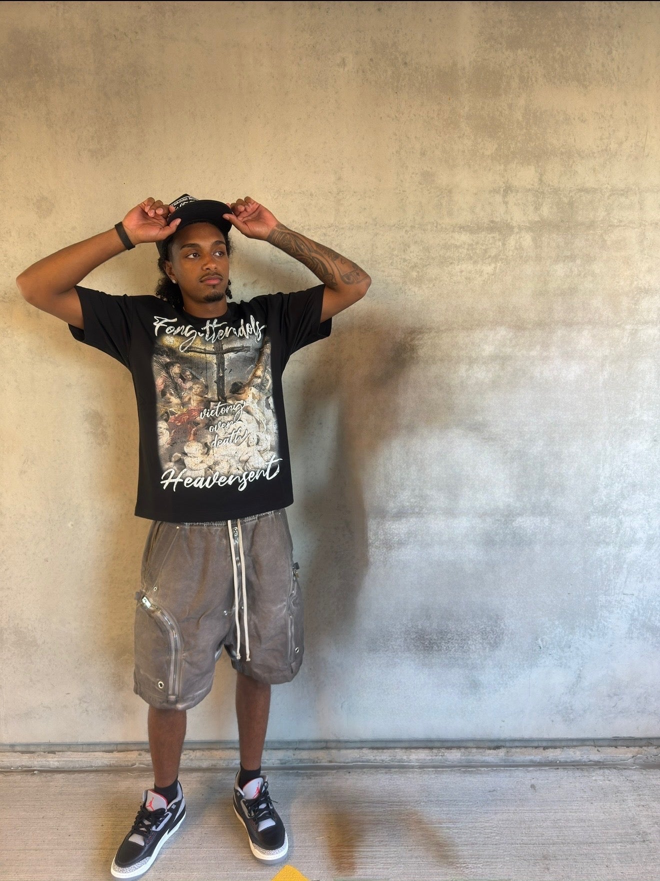 HEAVEN SENT TEE  [BLACK]