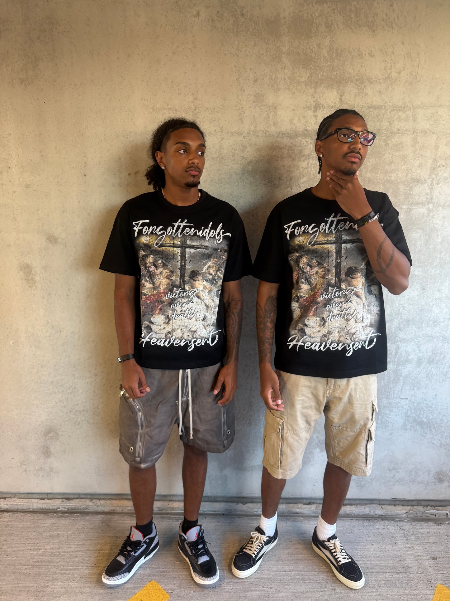 "FORGOTTEN IDOLS HEAVEN SENT"(BLACK TEE)