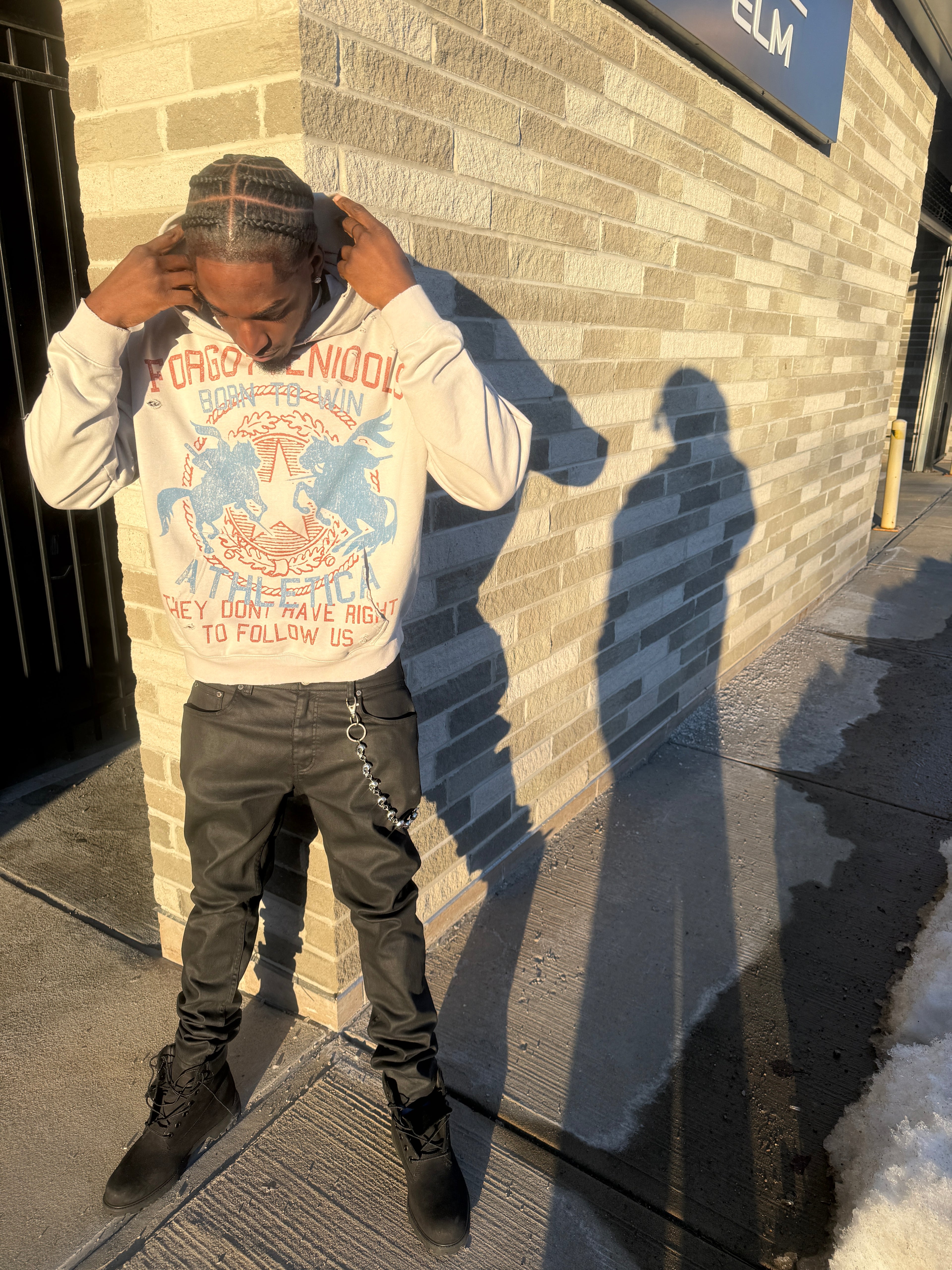 BORN TO WIN PULL OVER