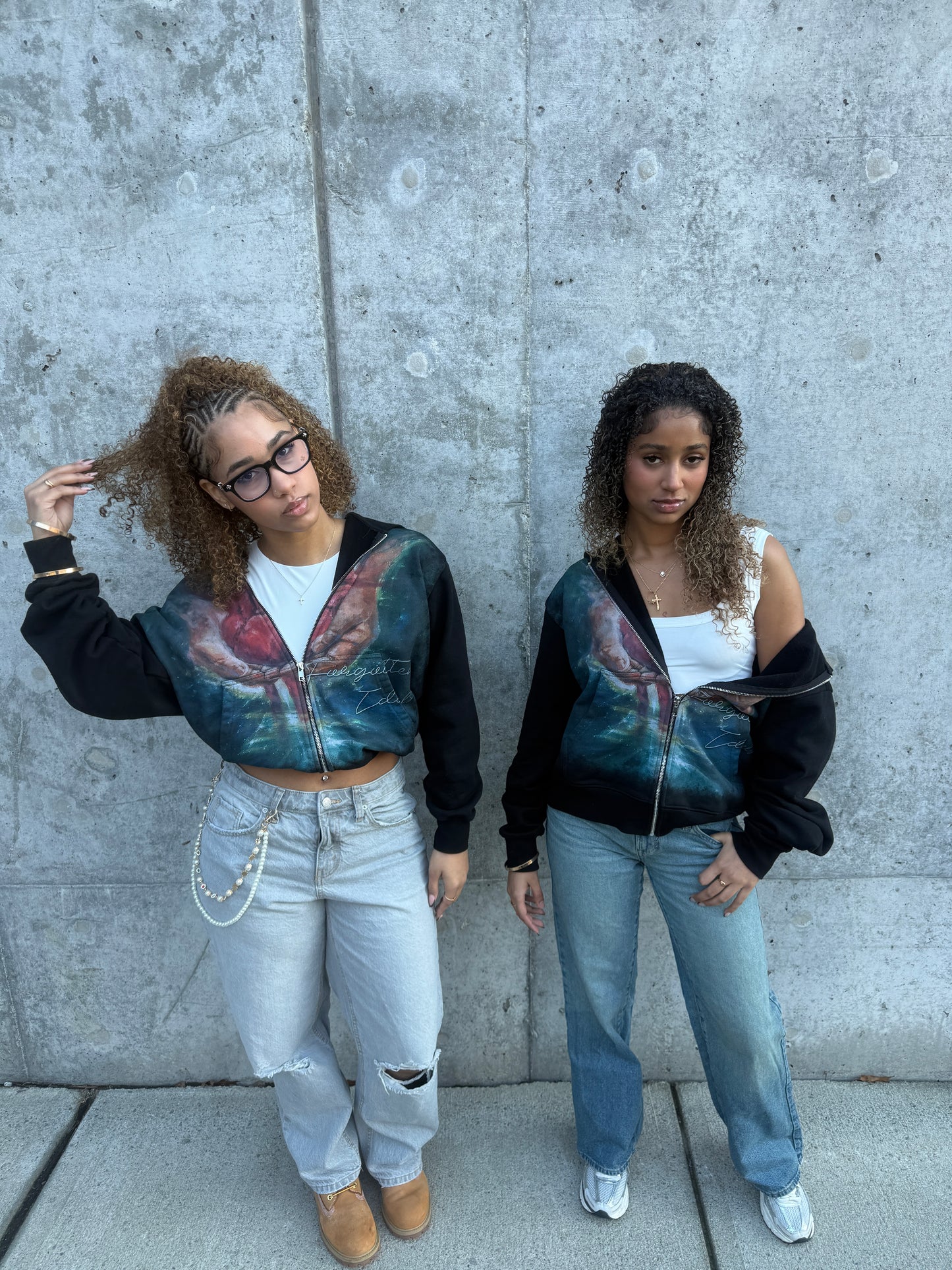 “FORGOTTEN HEART”(ZIP UP Hoodie)